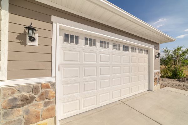 Garage Siding Repair in Napa